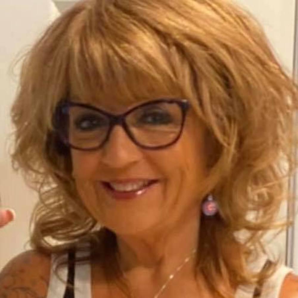 Meet your Posher, Linda